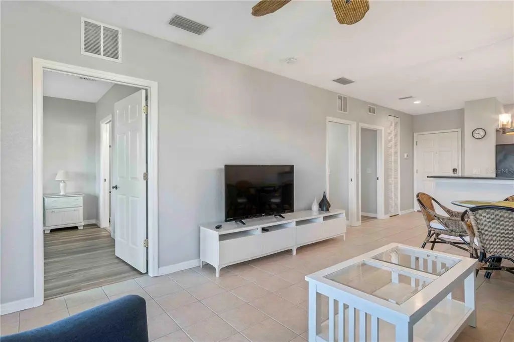 Gulf Shores Realty: 32 2bb0dc1aa07074d58a2f7b14ea4400cd l