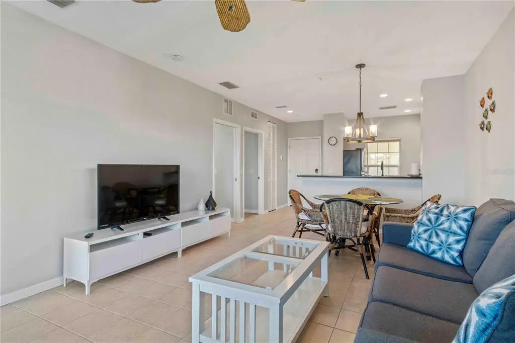 Gulf Shores Realty: 33 8effeaf64939c5ce88c0090740a72cb0 l