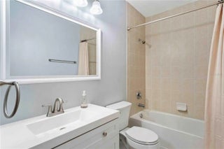 Gulf Shores Realty: 50 1040852ee985a233cf4743400c4c2e8c s