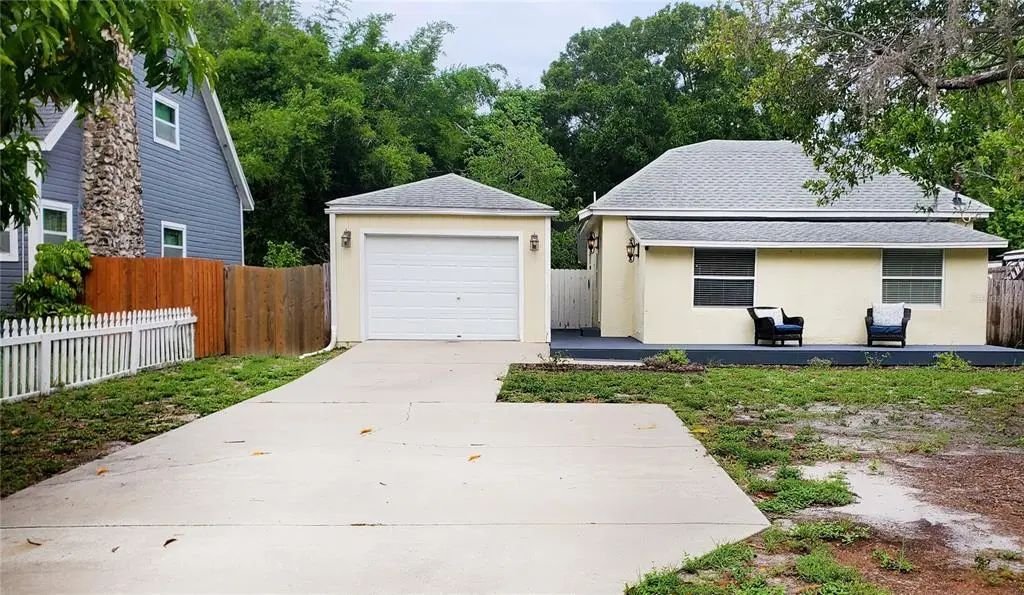 1722 Albemarle Road, CLEARWATER