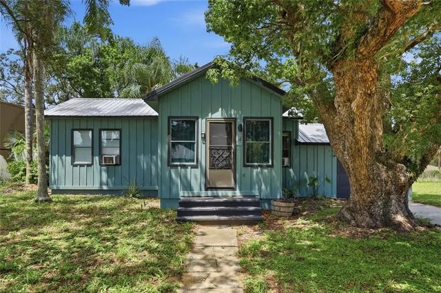 4 E Bay Street, DAVENPORT