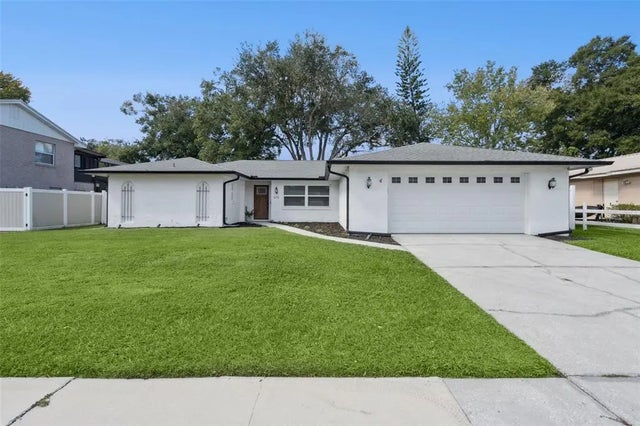 615 Aldama Court, OCOEE