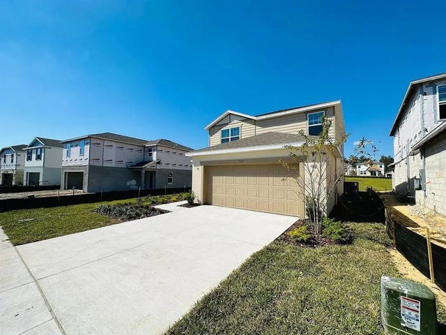 917 Wading Waters Way, CLERMONT