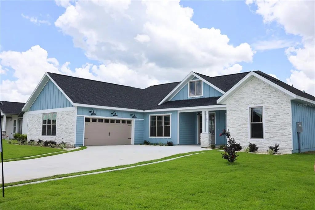 24695 Sw 21st Lane, NEWBERRY