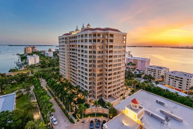 35 Watergate Drive 1402, SARASOTA