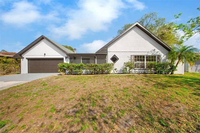 2027 59th Street N, CLEARWATER