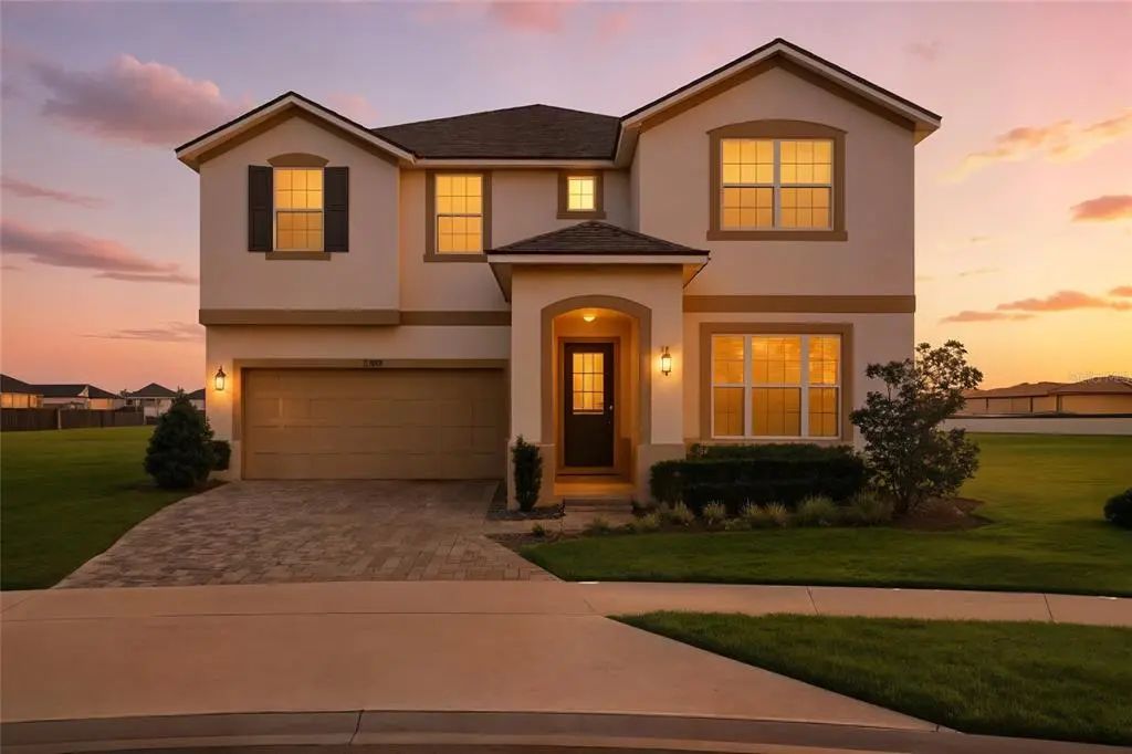 8911 Tropical Haven Court, KISSIMMEE