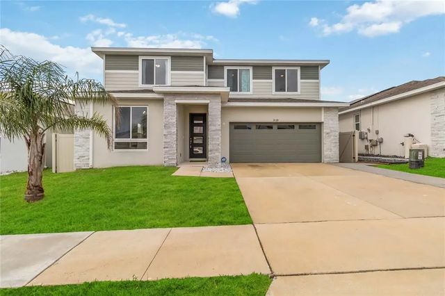 2620 Magnolia Avenue, DAVENPORT