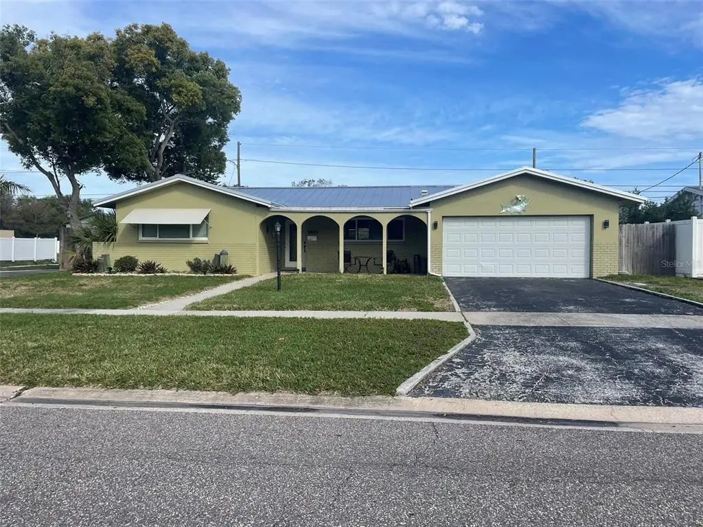 5893 34th Avenue N, ST. PETERSBURG