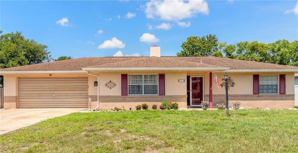 834 Sweetbrier Drive, DELTONA
