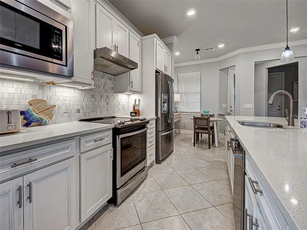 Gulf Shores Realty: 11 3de3364adddbfd5545c3b03f7308850f l