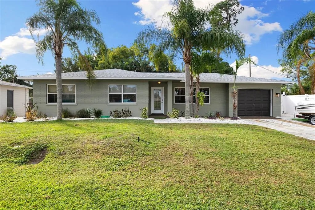 9854 51st Avenue N, ST PETERSBURG