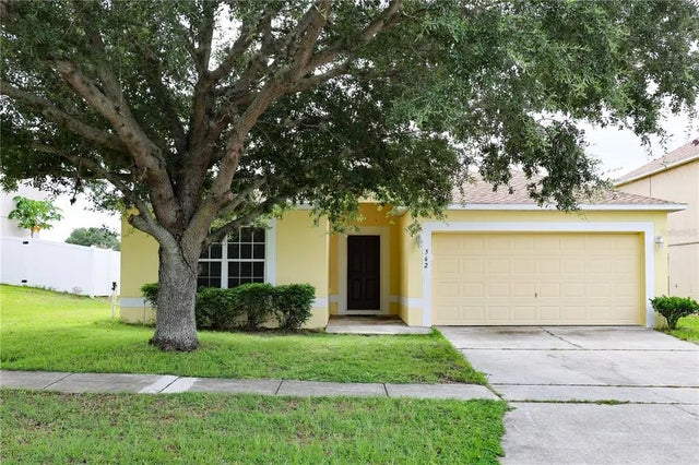 562 Stonewall Avenue, HAINES CITY