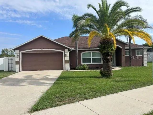 309 Gentle Breeze Drive, MINNEOLA