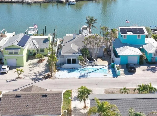 353 144th Avenue, MADEIRA BEACH
