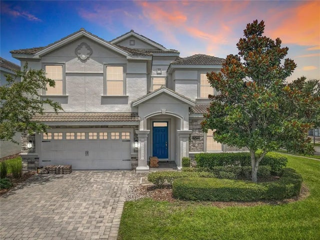 9048 Sand Trap Drive, DAVENPORT