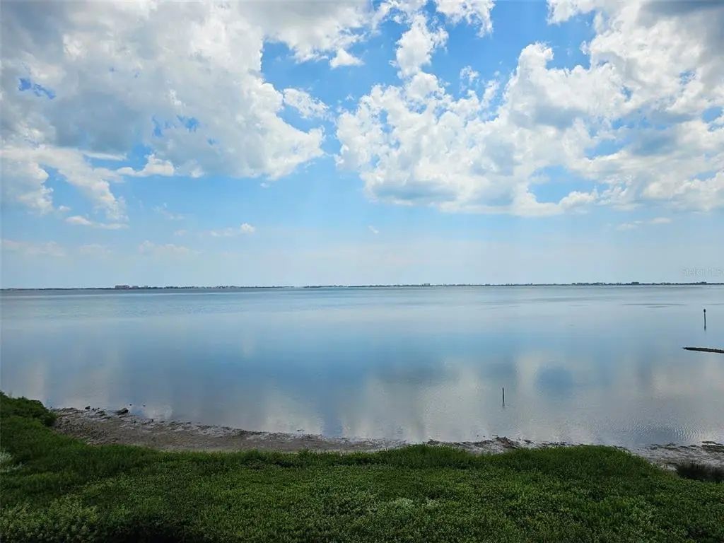 6440 Mourning Dove Drive 402, BRADENTON