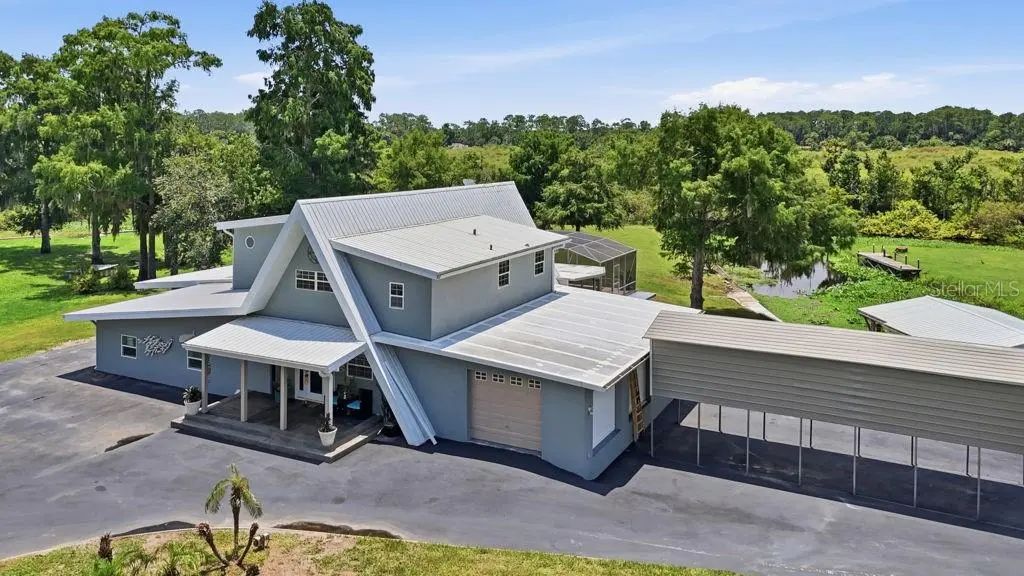 220 Brandy Court, DELTONA