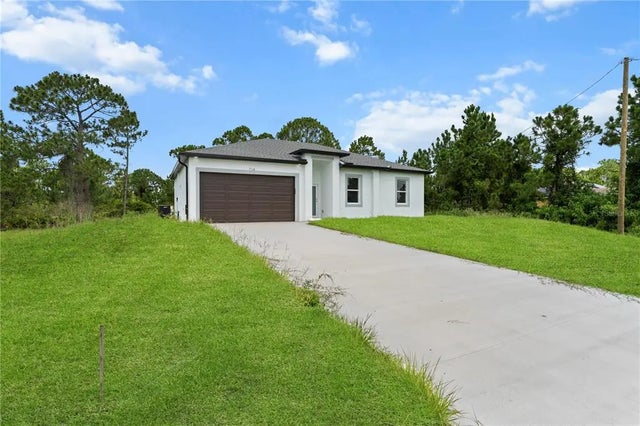 718 Drury Avenue, LEHIGH ACRES