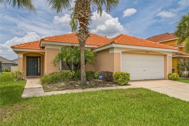 214 Paloma Drive, DAVENPORT