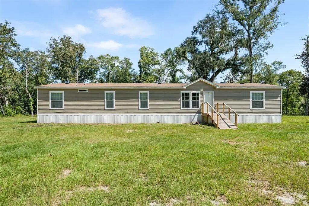 11200 Ne 22nd Court, BRANFORD