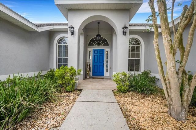 8722 Fort Socrum Village Place, LAKELAND