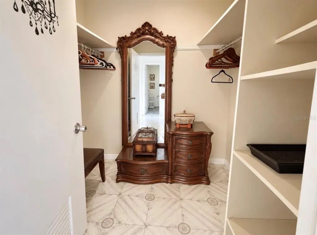 11 of 20 - 8188 Coral Beach Ave Isla Verde, CAROLINA, PR