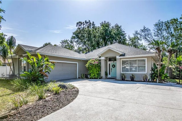 2623 Gables Drive, EUSTIS