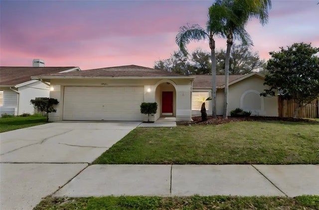 11903 Steppingstone Boulevard, TAMPA