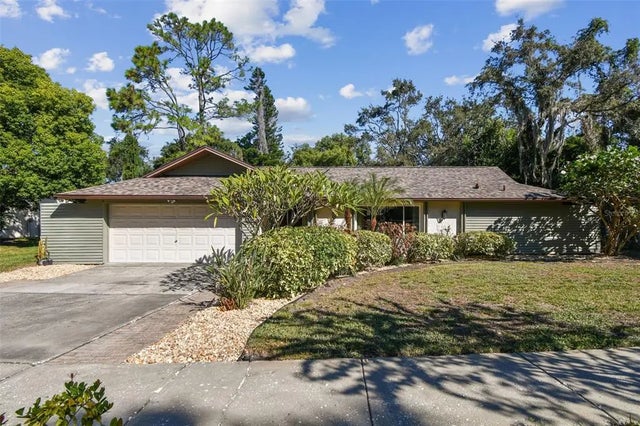 844 Park Court, PALM HARBOR