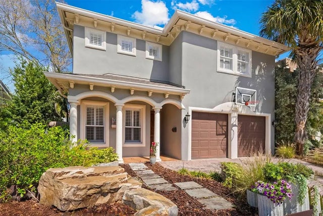 2807 W Sitios Street, TAMPA