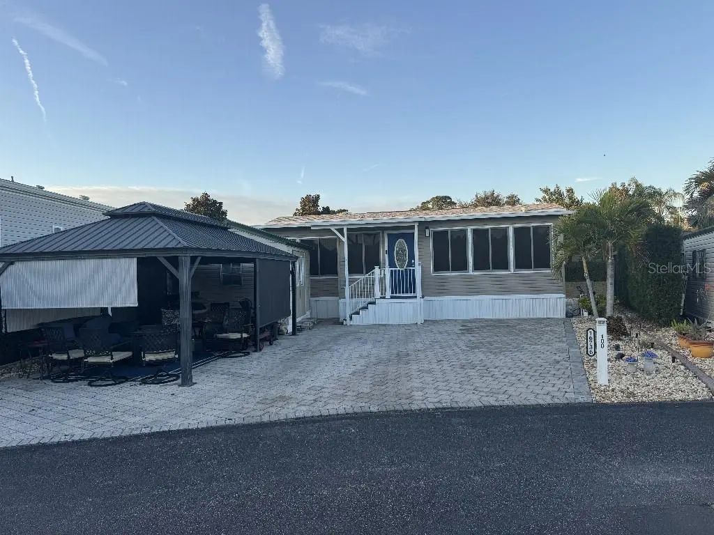 16736 Sunshine Avenue, CLERMONT