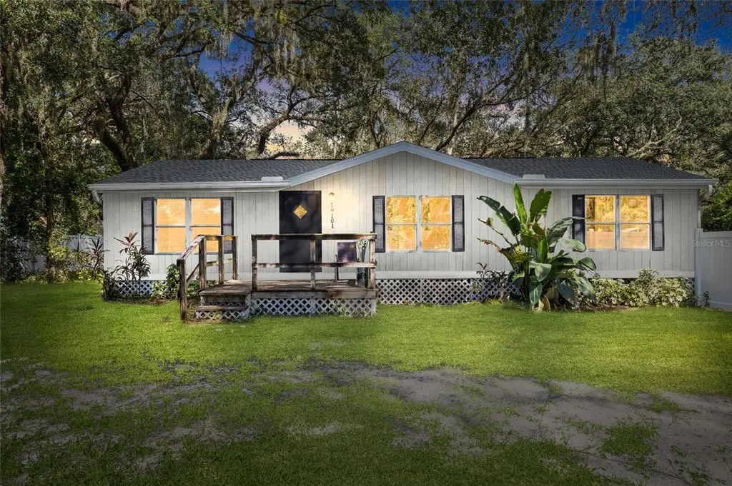 19101 Livengood Road, LUTZ