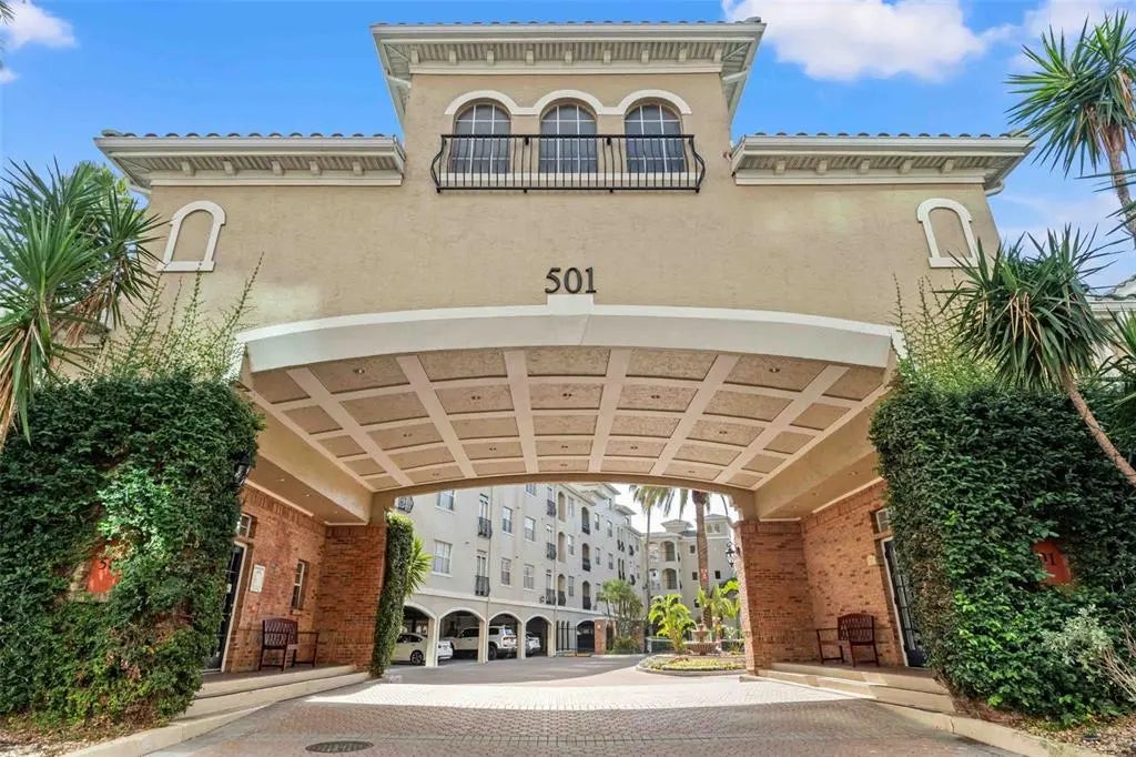 501 Knights Run Avenue 1217, TAMPA