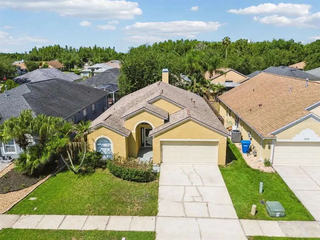 1229 Crimson Clover Lane, WESLEY CHAPEL