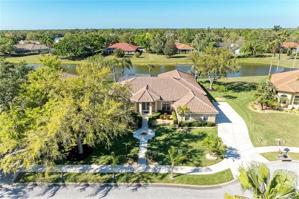 8315 Eagle Crossing, SARASOTA