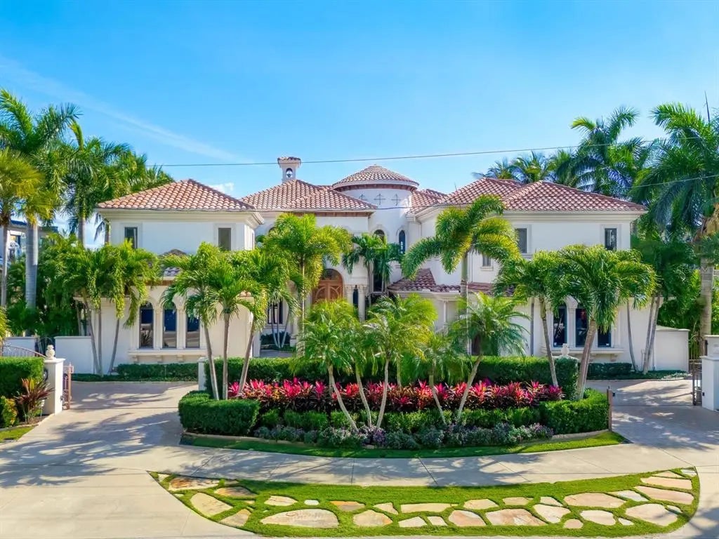 1436 John Ringling Parkway, SARASOTA