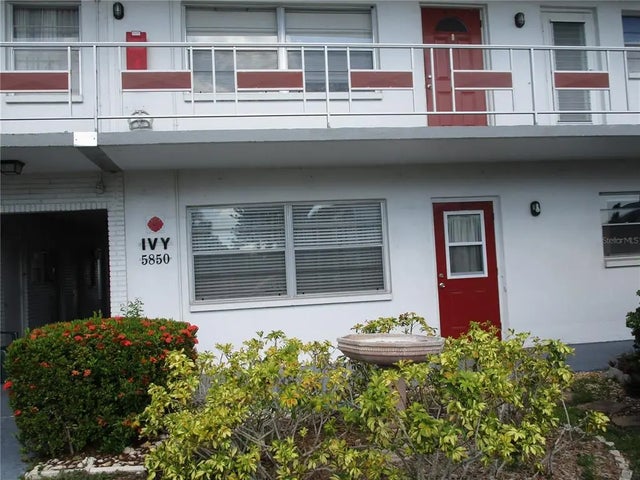 5850 18th Street N 7, ST PETERSBURG