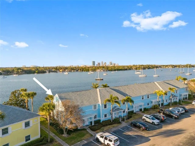 125 Pompano Drive Se, ST PETERSBURG