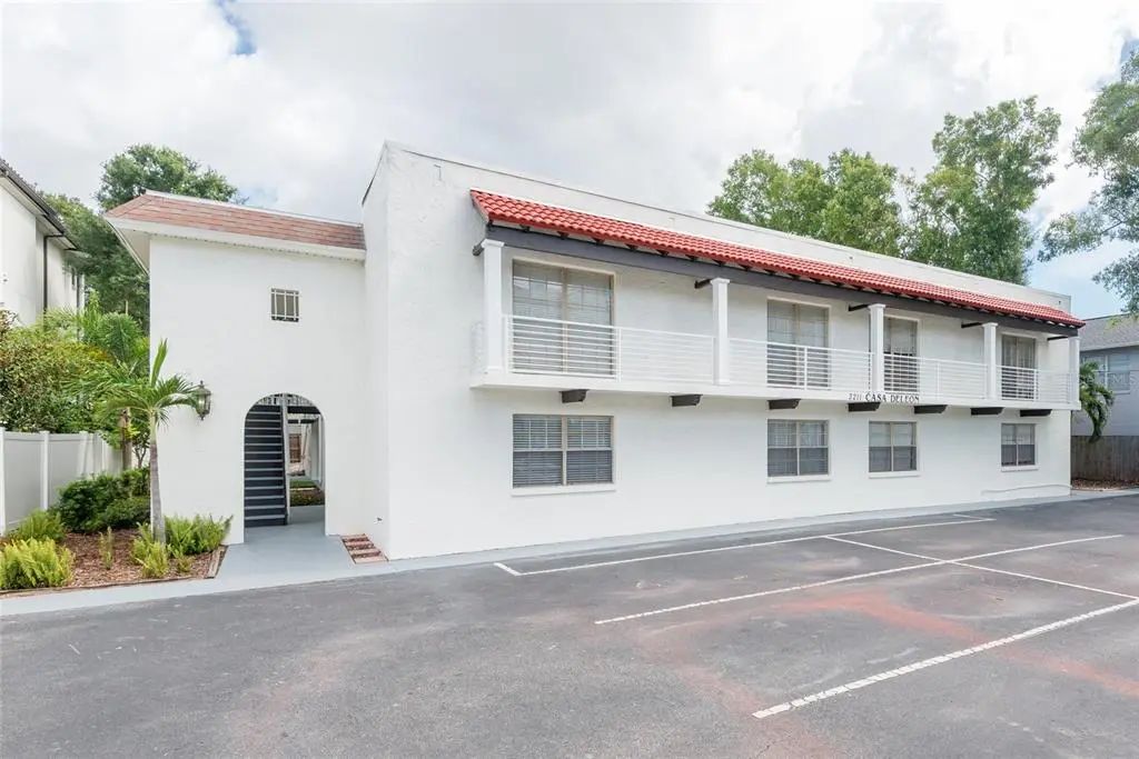 3211 West De Leon Street 1, TAMPA