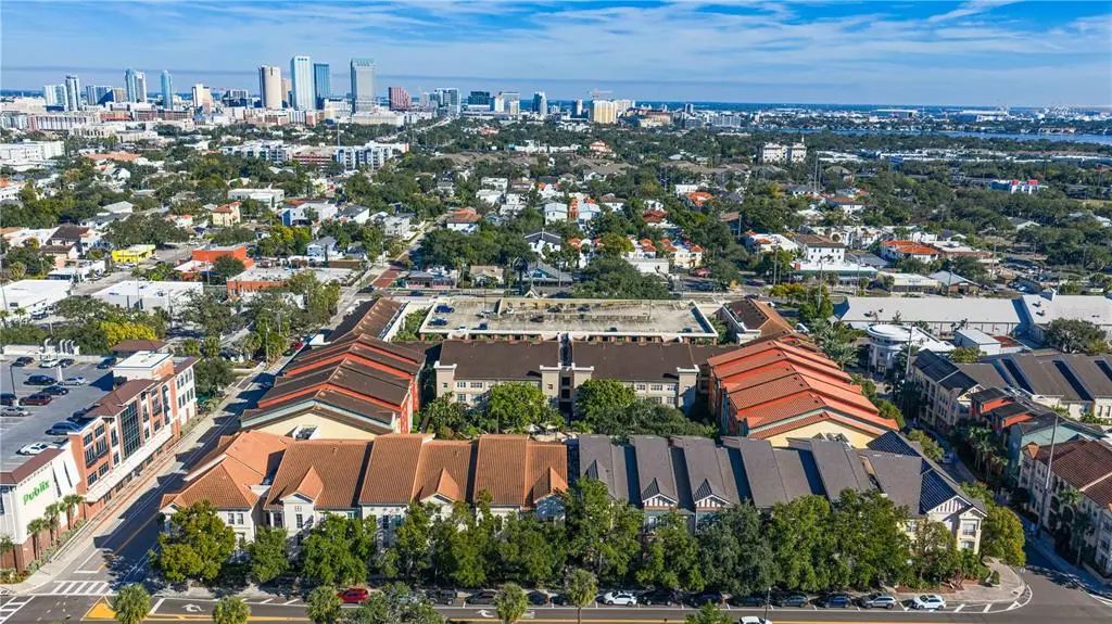 2421 Horatio 835, TAMPA