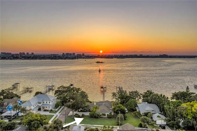 1600 Sunset Drive, CLEARWATER