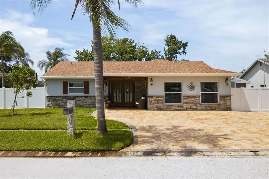 7151 121st Avenue, LARGO