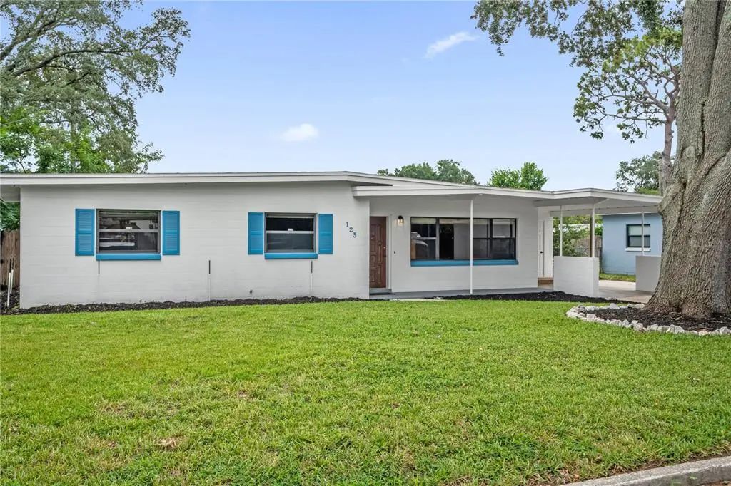 125 E Lauren Court, FERN PARK