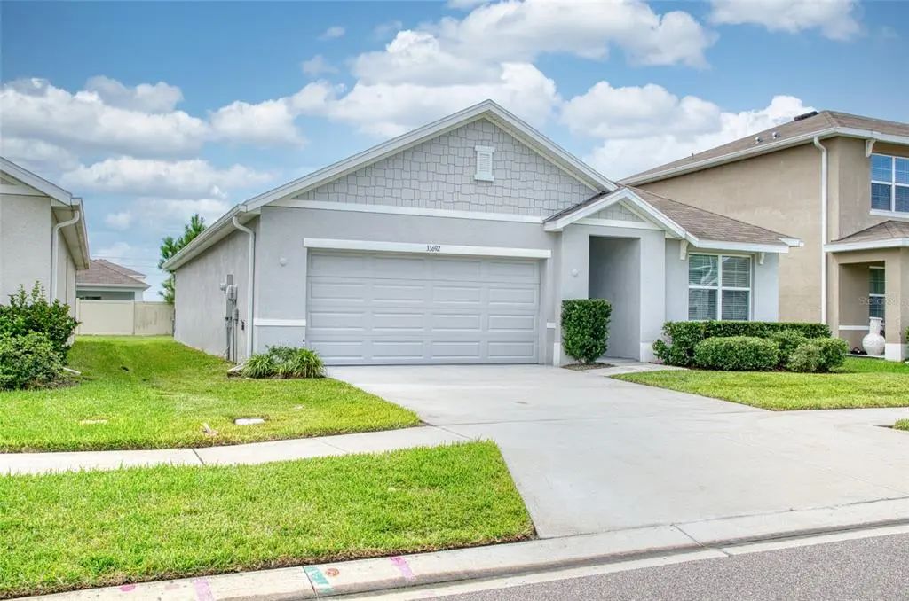 33692 Jasper Stone Drive, WESLEY CHAPEL