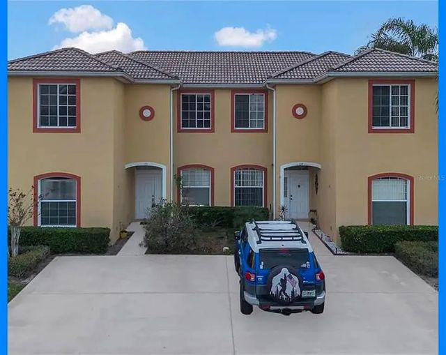 112 Ocean Bluff Drive, KISSIMMEE