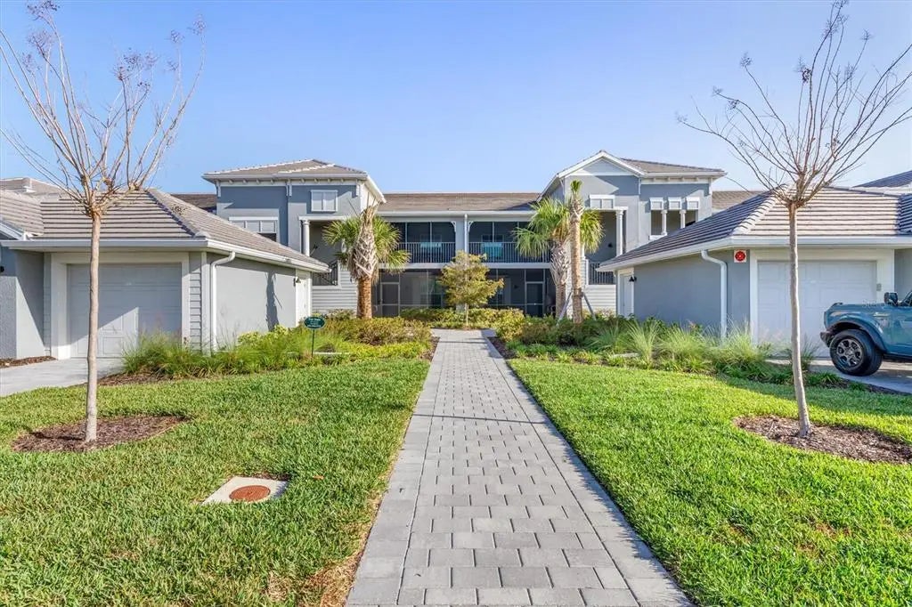 17475 Opal Sand Drive 205, VENICE
