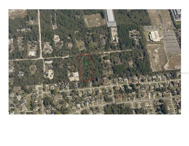 3267 Red Fox Drive, DELTONA