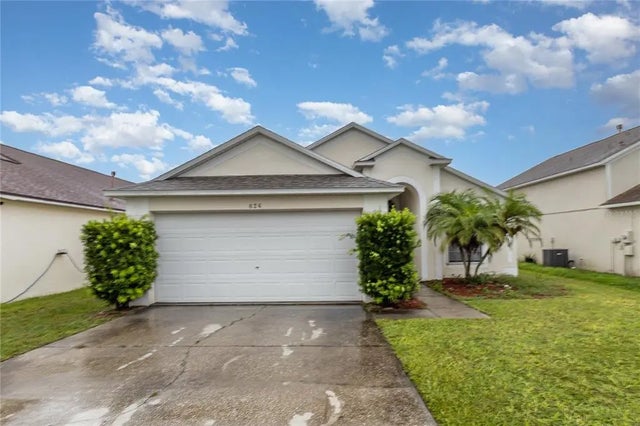 624 Nicholson Drive, DAVENPORT