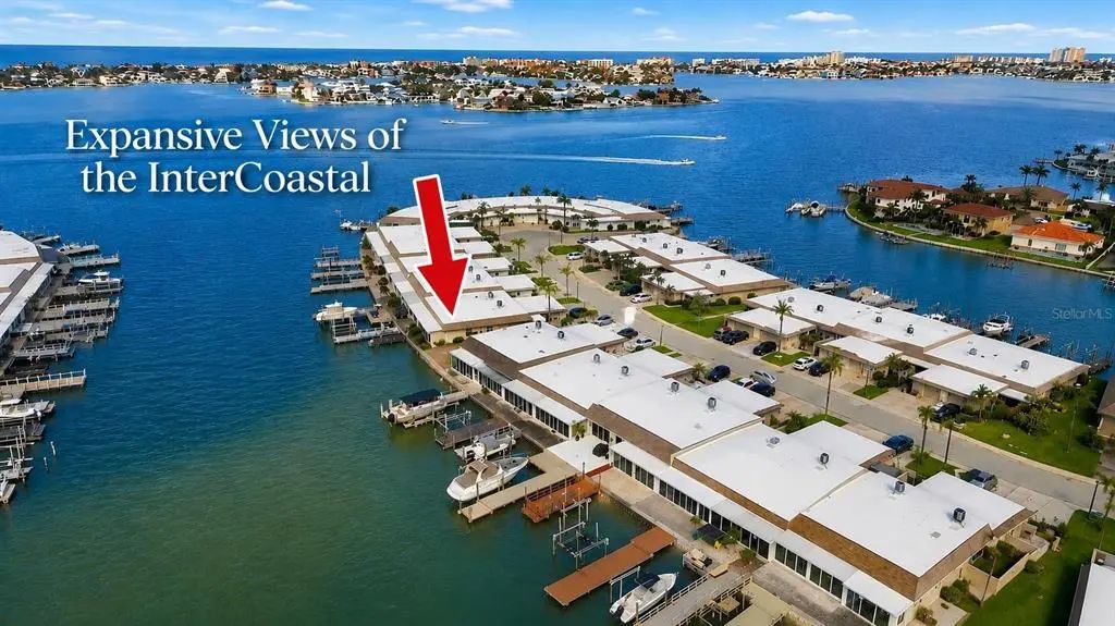 594 Boca Ciega Point Boulevard N, ST PETERSBURG
